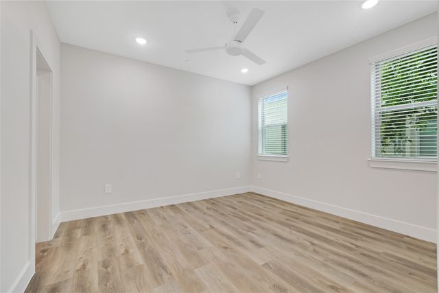 408 Foch Street 201, Fort Worth, TX 76107