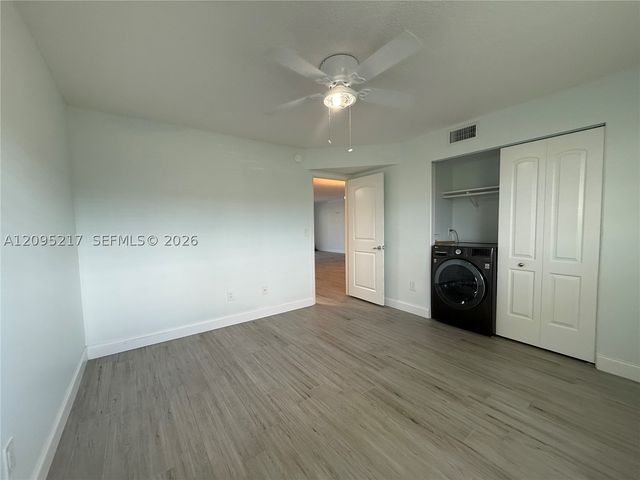 121 Wettaw Ln 116, North Palm Beach, FL 33408