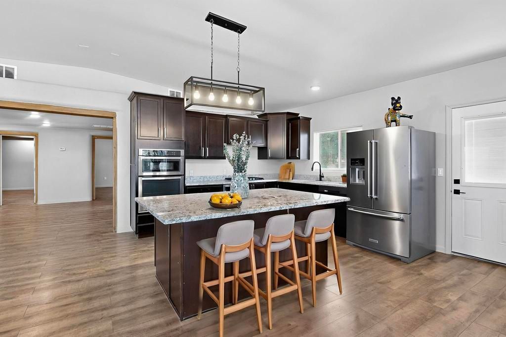 1144 E River Road, Belen, NM 87002