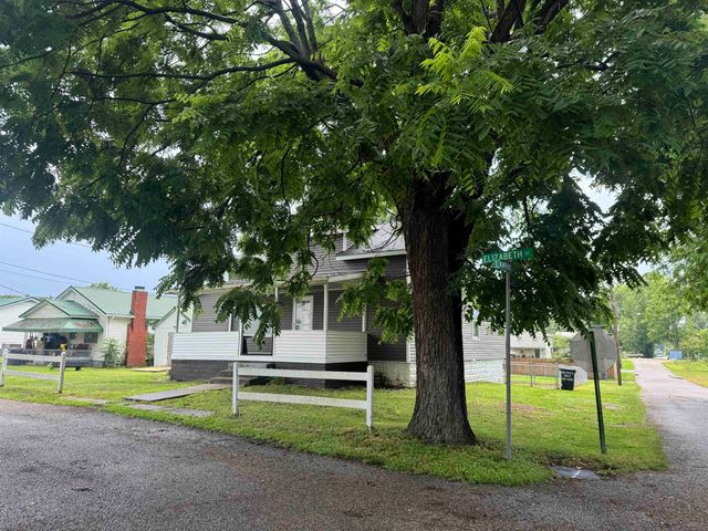 11 Elizabeth Street, Proctorville, OH 45669