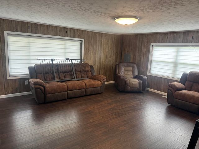 11 Elizabeth Street, Proctorville, OH 45669