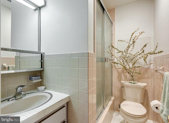 1413 JUNE LN, Penn Valley, PA 19072