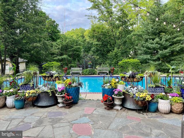 1413 JUNE LN, Penn Valley, PA 19072