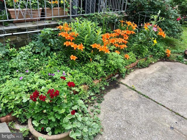 1413 JUNE LN, Penn Valley, PA 19072