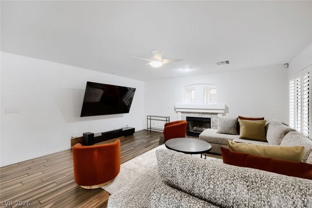 283 Grand Olympia Drive, Henderson, NV 89012