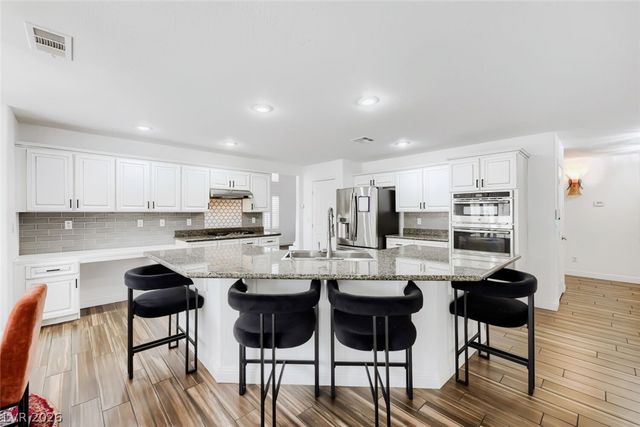 283 Grand Olympia Drive, Henderson, NV 89012