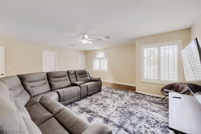 283 Grand Olympia Drive, Henderson, NV 89012