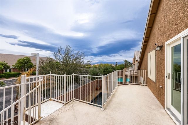 283 Grand Olympia Drive, Henderson, NV 89012