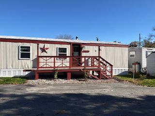 557 Southwest Cutoff 17, Worcester, MA 01607