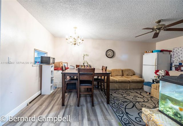 3506 NW 49th Avenue 614, Lauderdale Lakes, FL 33319