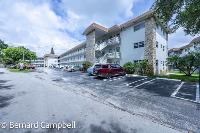 3506 NW 49th Avenue 614, Lauderdale Lakes, FL 33319