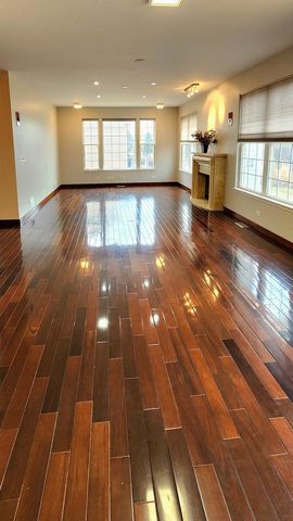 829 Clover Ridge Lane, Itasca, IL 60143