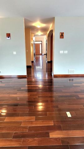 829 Clover Ridge Lane, Itasca, IL 60143