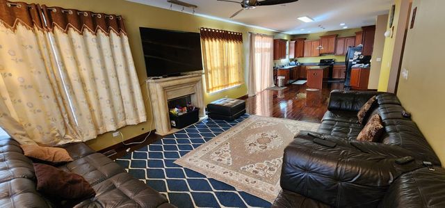 829 Clover Ridge Lane, Itasca, IL 60143