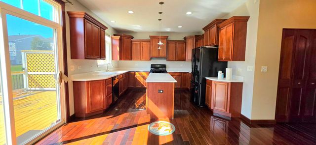 829 Clover Ridge Lane, Itasca, IL 60143