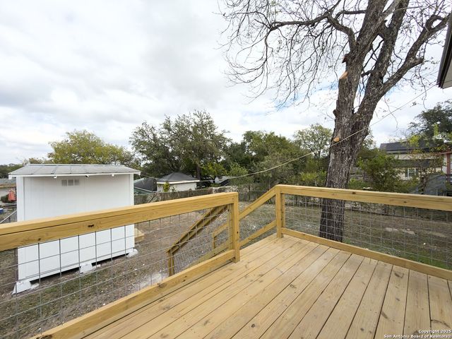 2307 Hicks, San Antonio, TX 78210