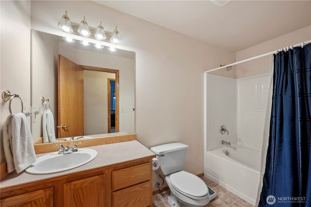 19618 Knoll Drive, Arlington, WA 98223