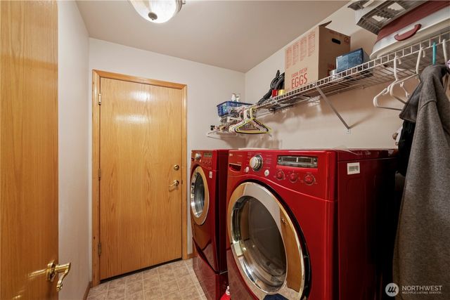 19618 Knoll Drive, Arlington, WA 98223