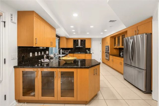 9450 Broadway, Temple City, CA 91780