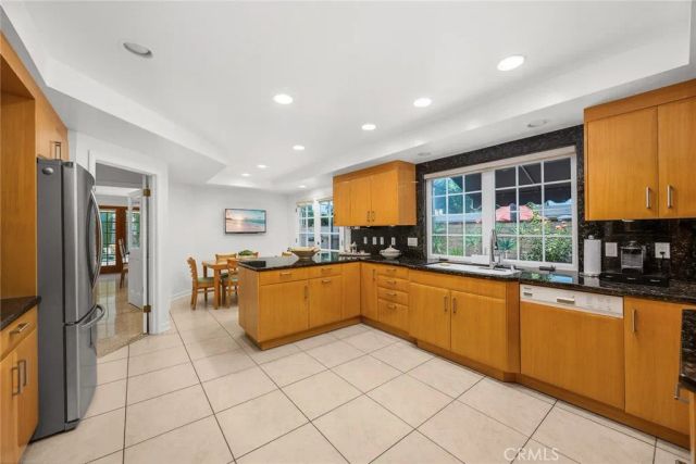 9450 Broadway, Temple City, CA 91780