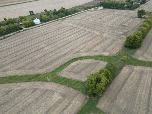 000 County Line Road, Newark, IL 60551