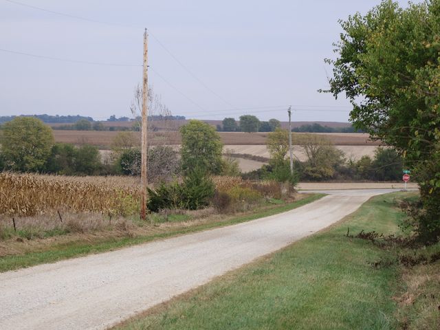000 County Line Road, Newark, IL 60551