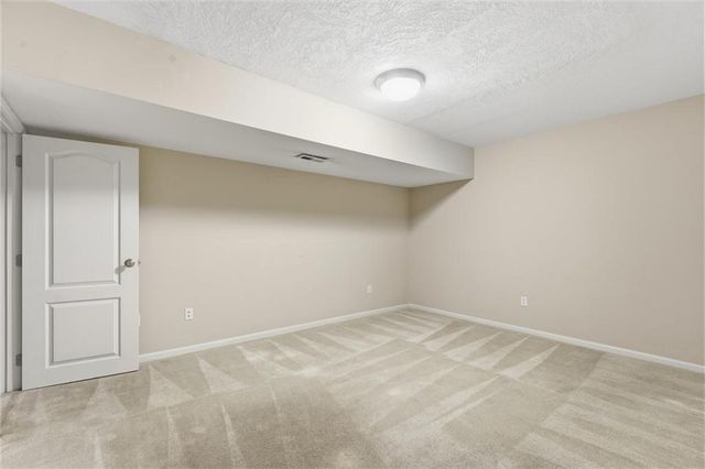 1305 159th Street, Basehor, KS 66007