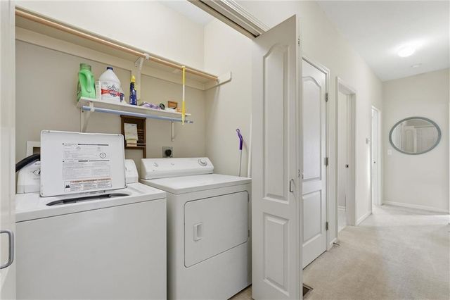 1305 159th Street, Basehor, KS 66007