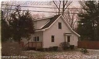 20 Crescent Lake Road, Waterford Charter Township, MI 48327