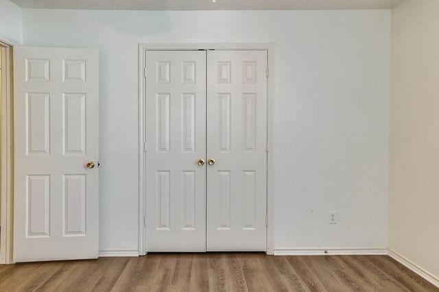 638 Silvertop Road, Arlington, TX 76002
