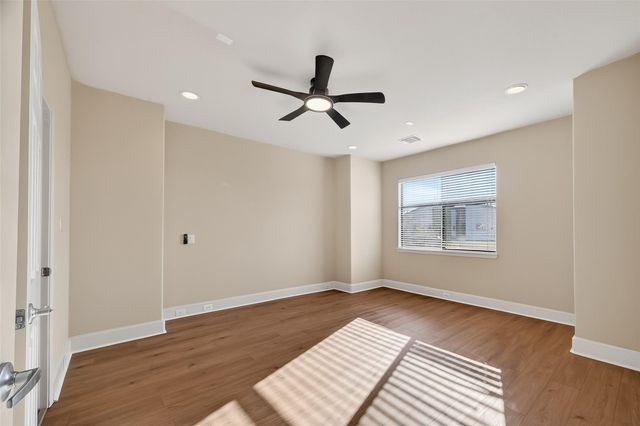 2318 Emancipation Avenue, Houston, TX 77004