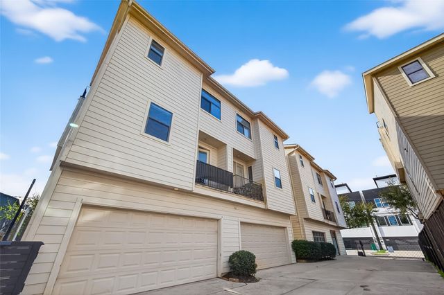 2318 Emancipation Avenue, Houston, TX 77004