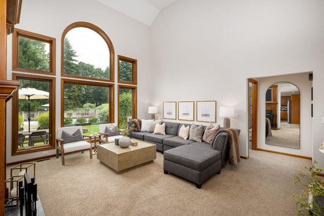 9108 Cambridge Drive, Saline, MI 48176