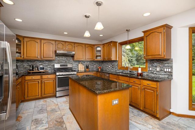 9108 Cambridge Drive, Saline, MI 48176
