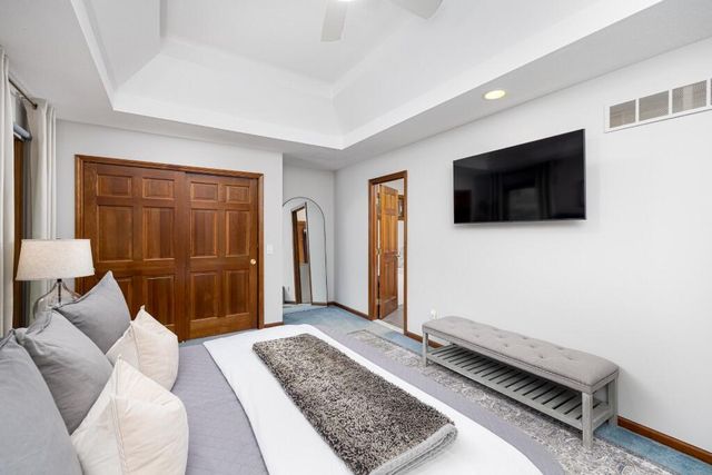 9108 Cambridge Drive, Saline, MI 48176