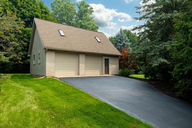 9108 Cambridge Drive, Saline, MI 48176