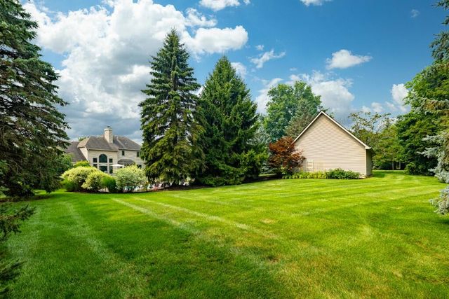 9108 Cambridge Drive, Saline, MI 48176