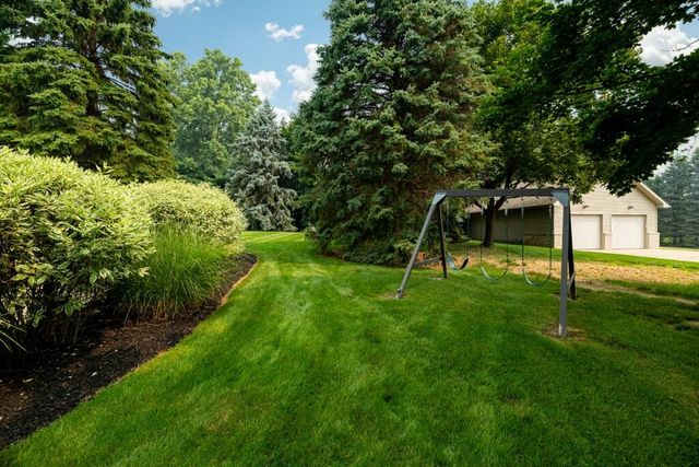 9108 Cambridge Drive, Saline, MI 48176