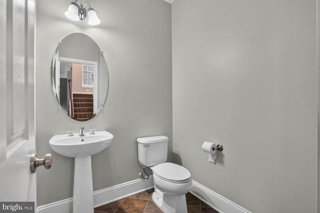 42538 NEIGHBORLY LN, Chantilly, VA 20152