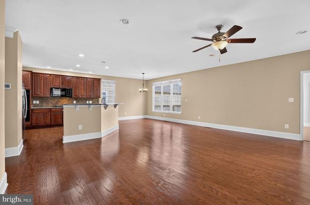 42538 NEIGHBORLY LN, Chantilly, VA 20152