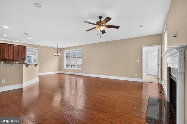 42538 NEIGHBORLY LN, Chantilly, VA 20152