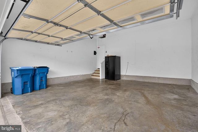 42538 NEIGHBORLY LN, Chantilly, VA 20152
