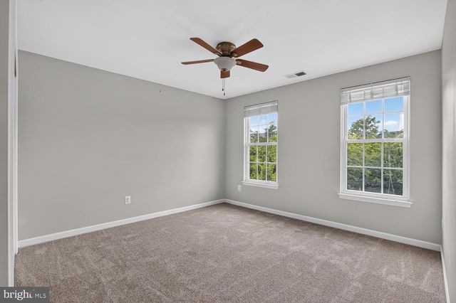 42538 NEIGHBORLY LN, Chantilly, VA 20152