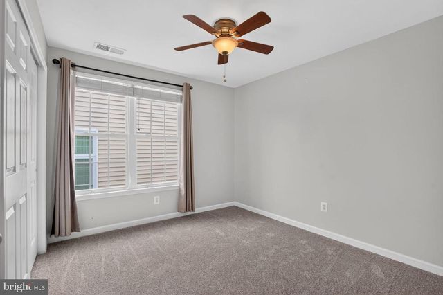 42538 NEIGHBORLY LN, Chantilly, VA 20152