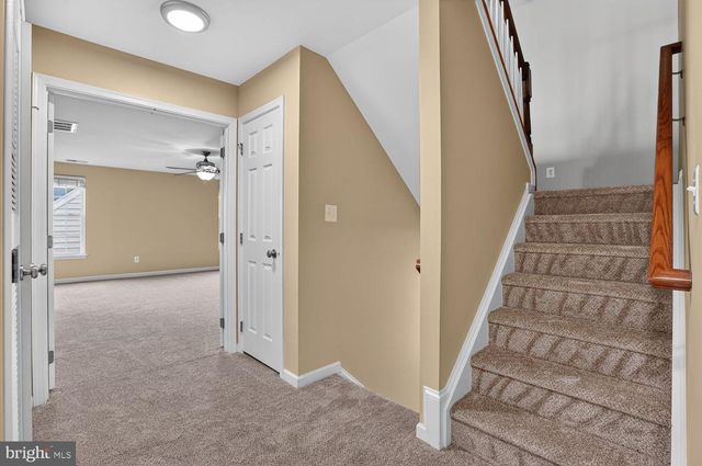 42538 NEIGHBORLY LN, Chantilly, VA 20152