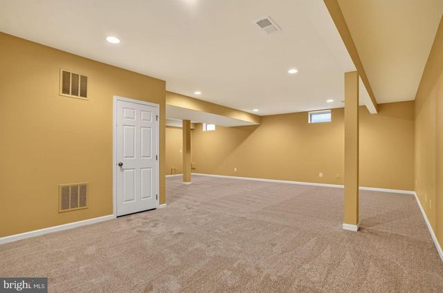 42538 NEIGHBORLY LN, Chantilly, VA 20152