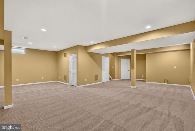 42538 NEIGHBORLY LN, Chantilly, VA 20152