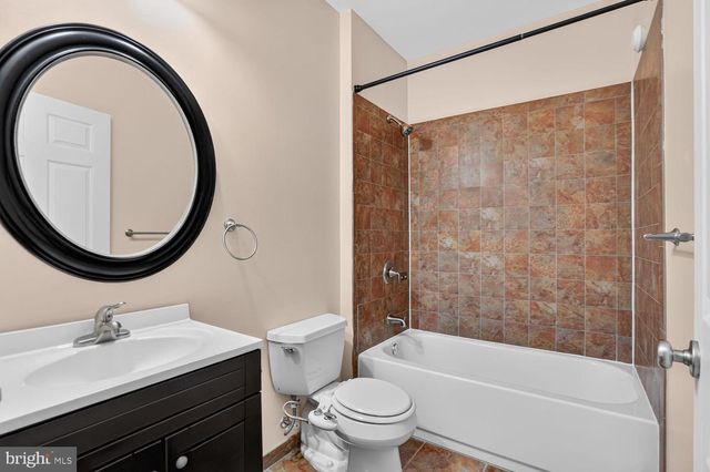 42538 NEIGHBORLY LN, Chantilly, VA 20152