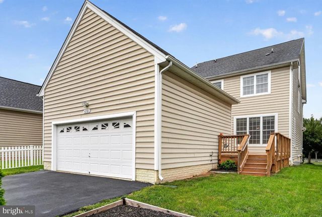 42538 NEIGHBORLY LN, Chantilly, VA 20152