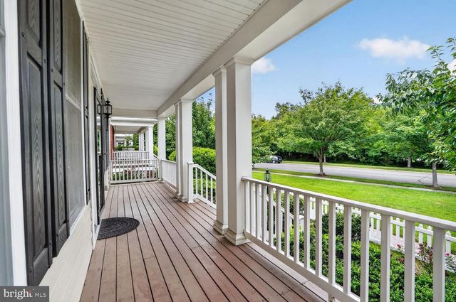 42538 NEIGHBORLY LN, Chantilly, VA 20152